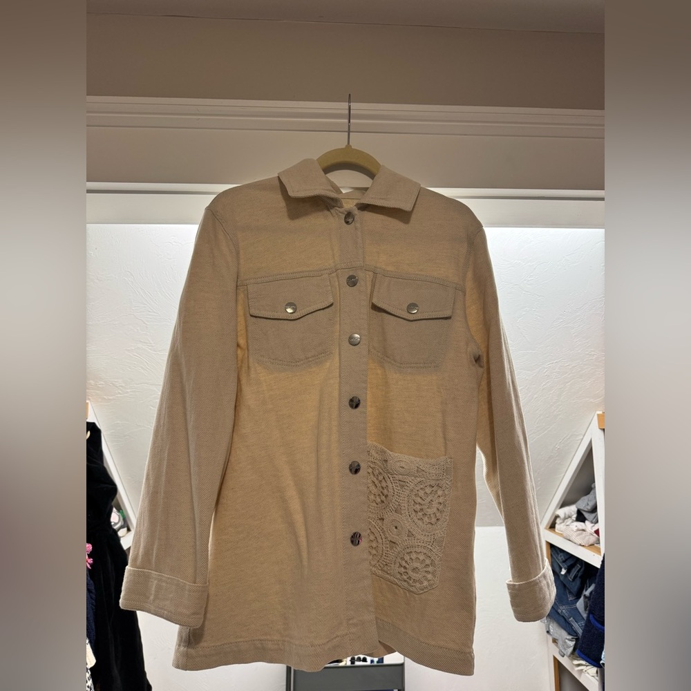 Rodebjer Shacket W/ Crocheted Pocket - Picture 2 of 10
